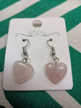 Cargar imagen en el visor de la galería, Pendientes Corazon Cuarzo Rosa
