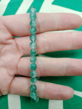 Cargar imagen en el visor de la galería, Pulsera Jade blanco y verde 6 mm
