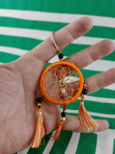 Cargar imagen en el visor de la galería, Llavero Atrapasueños 5 cm Varios Colores
