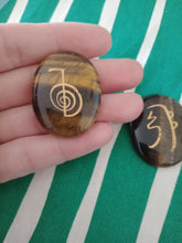 Cargar imagen en el visor de la galería, Juego Reiki Ojo de Tigre Mod. 2
