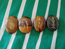 Cargar imagen en el visor de la galería, Juego Reiki Ojo de Tigre Mod. 1
