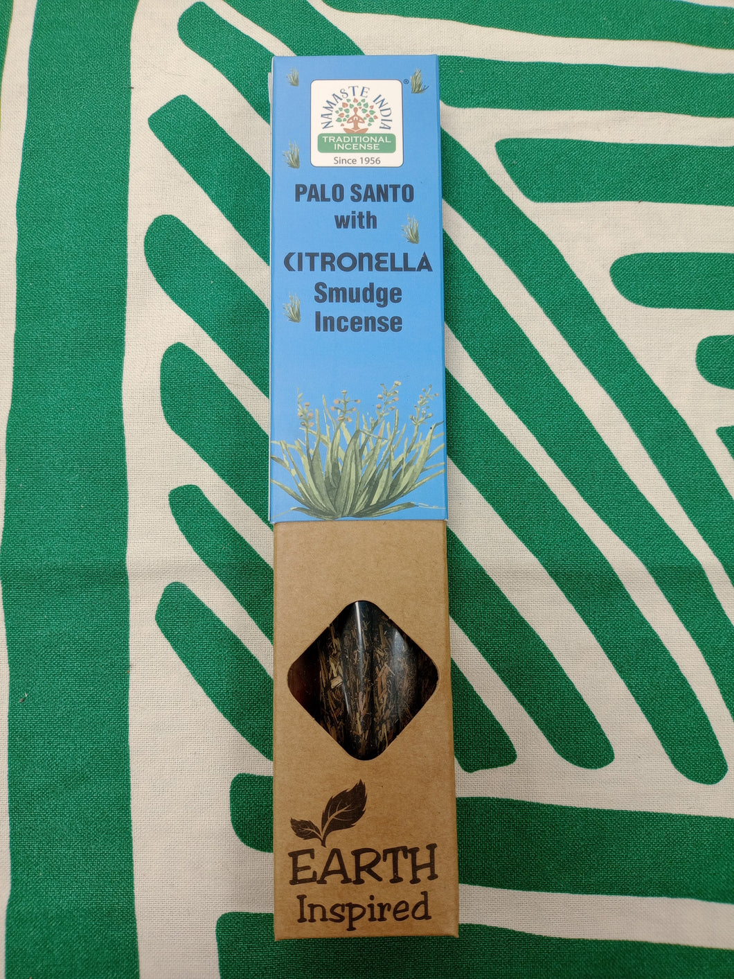 Incienso Madre Tierra de Palo Santo y Citronela