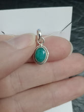Cargar imagen en el visor de la galería, Colgante Plata Esmeralda Mod 2
