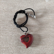 Cargar imagen en el visor de la galería, Colgante Jaspe Rojo Corazon Mod. 6
