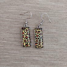 Cargar imagen en el visor de la galería, Pendientes Glass &amp; Steel Leopardo
