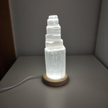 Cargar imagen en el visor de la galería, Lampara Torre Selenita USB
